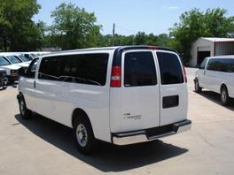 Chevrolet Express 2010 photo 4