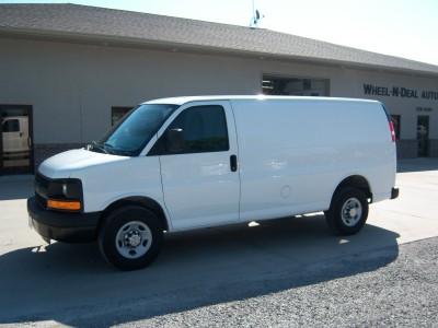 Chevrolet Express 4WD 4-door Tech/entertainment Pkg Passenger Van