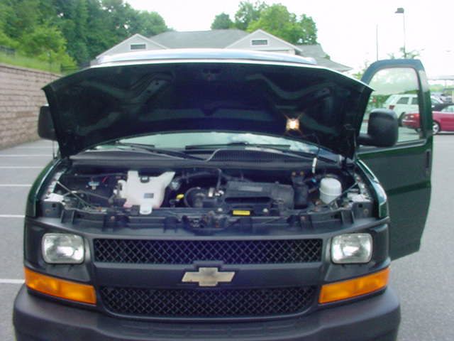 Chevrolet Express 2010 photo 22