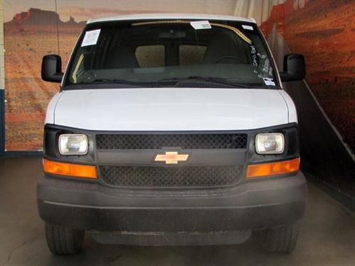 Chevrolet Express 2010 photo 1