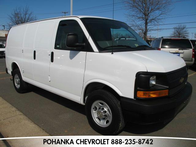 Chevrolet Express 2010 photo 2