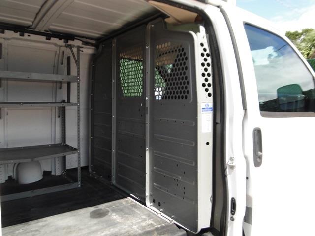 Chevrolet Express 2010 photo 54