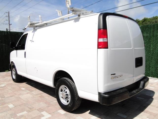 Chevrolet Express 2010 photo 7