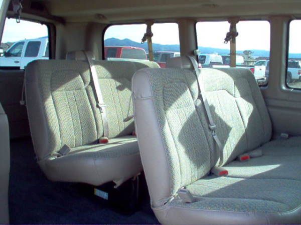 Chevrolet Express 2010 photo 1