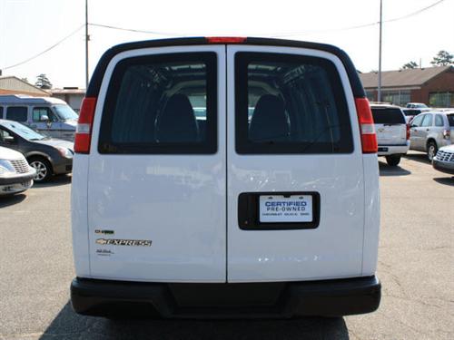 Chevrolet Express 2010 photo 5