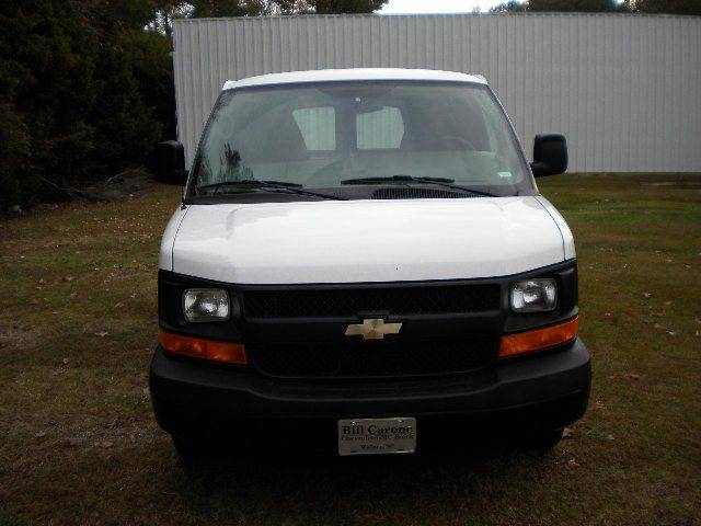 Chevrolet Express 2010 photo 3