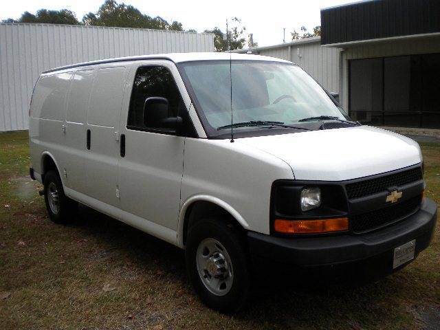 Chevrolet Express 2010 photo 5