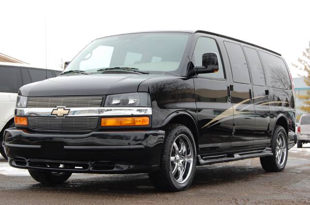 Chevrolet Express 2010 photo 4