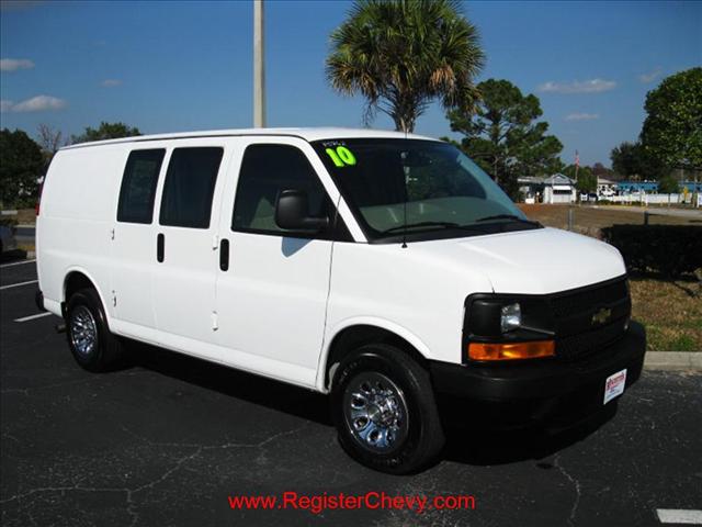 Chevrolet Express Ls-awd-2nd Bench-cd Player-1 Owner Passenger Van