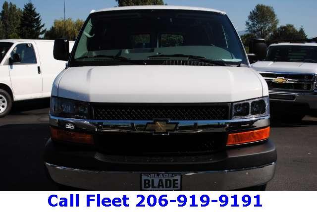 Chevrolet Express 2010 photo 1