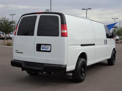 Chevrolet Express 2010 photo 1