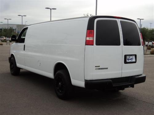 Chevrolet Express 2010 photo 3