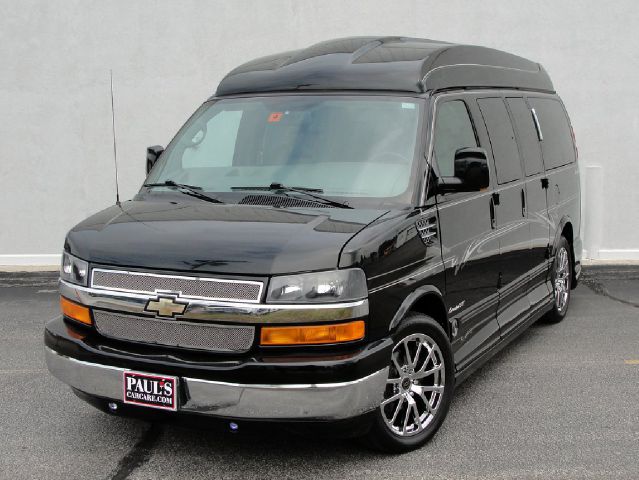 Chevrolet Express 2011 photo 4