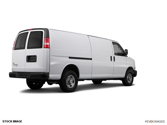 Chevrolet Express 2012 photo 1