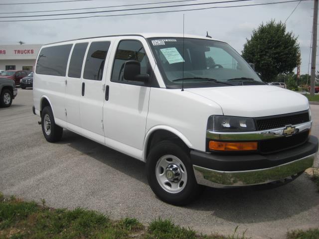 Chevrolet Express 2012 photo 5