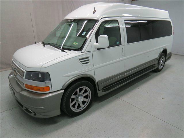 Chevrolet Express 2012 photo 4