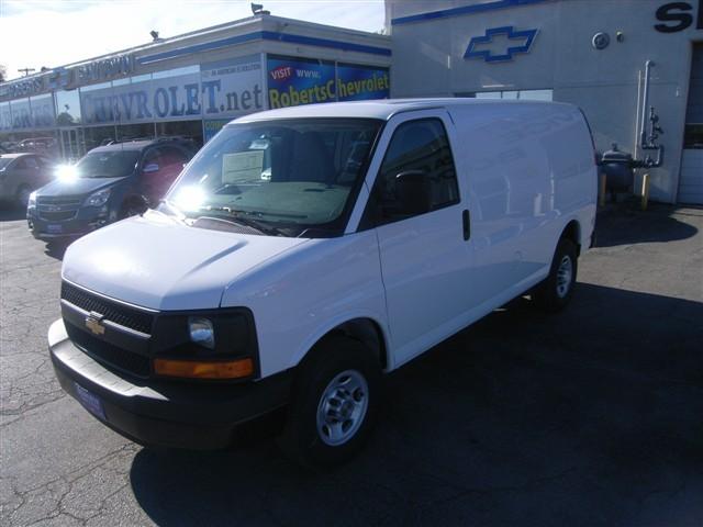 Chevrolet Express Exlv6 AT Passenger Van