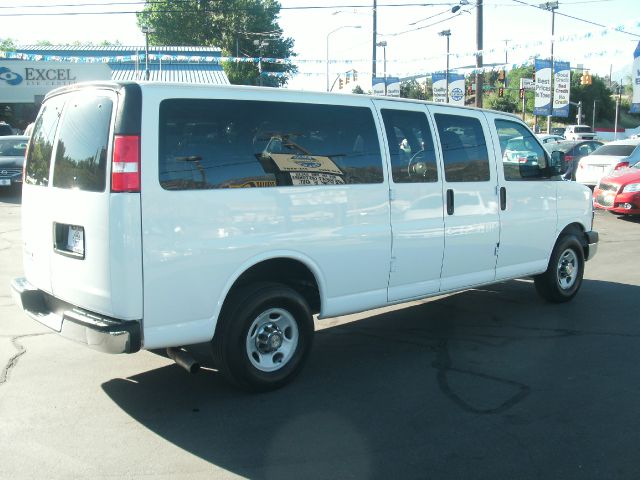 Chevrolet Express 2012 photo 5