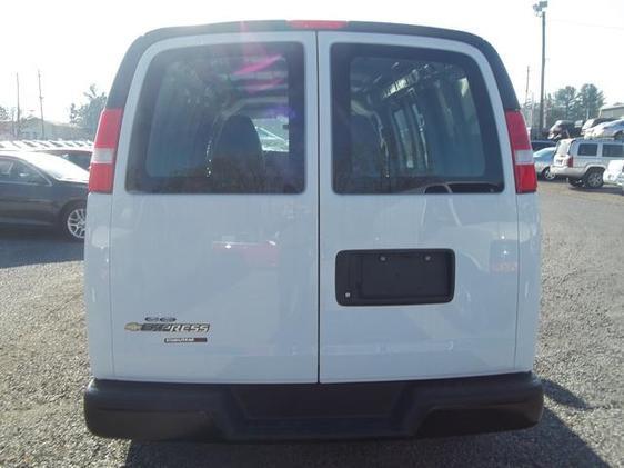 Chevrolet Express 2013 photo 1