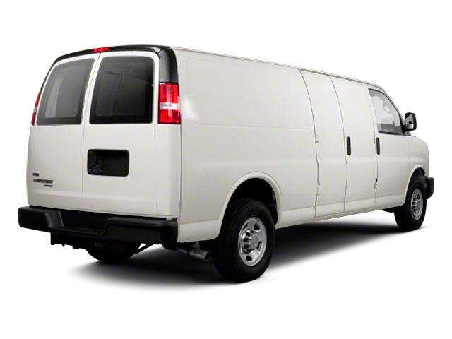 Chevrolet Express 2013 photo 2