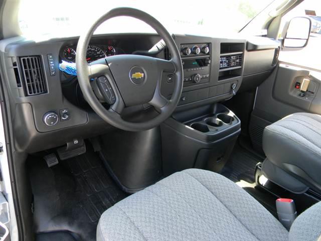 Chevrolet Express 2013 photo 3