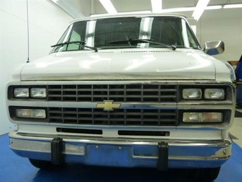 Chevrolet G20 1994 photo 2