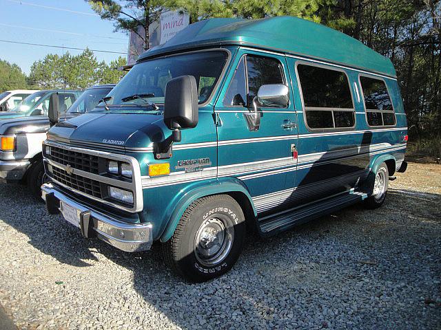 Chevrolet G20 Reg. Cab 8-ft. Bed 2WD Passenger Van