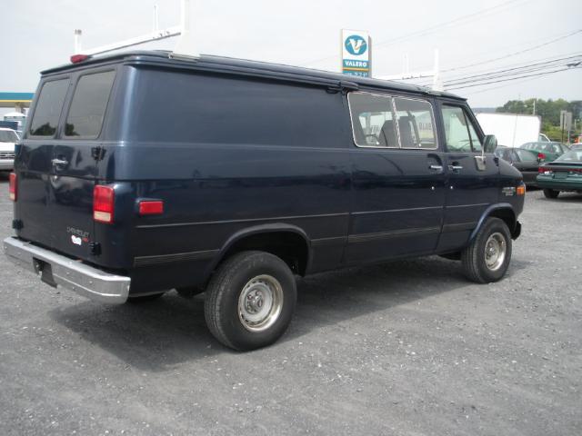 Chevrolet G20 1994 photo 2