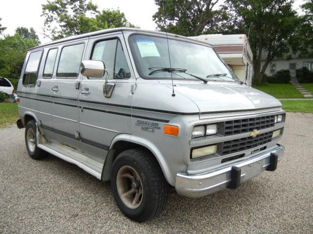 Chevrolet G20 1995 photo 3