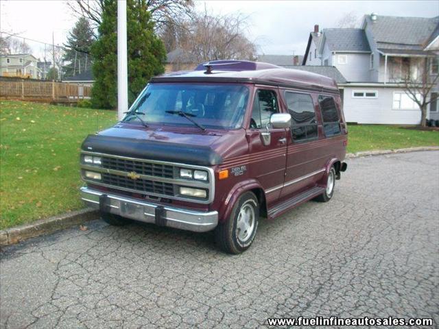 Chevrolet G20 1995 photo 2