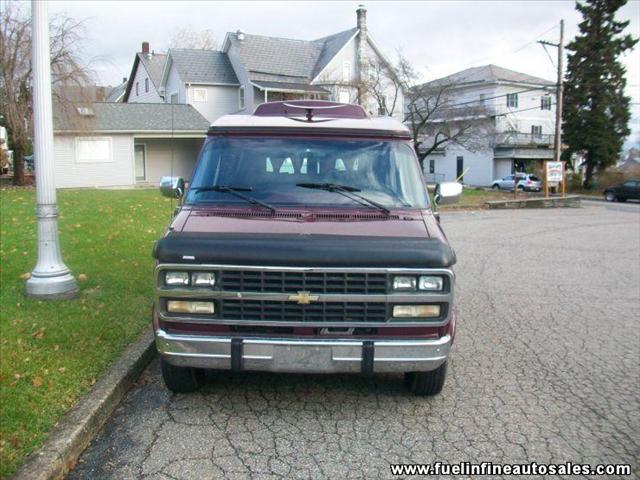 Chevrolet G20 1995 photo 3