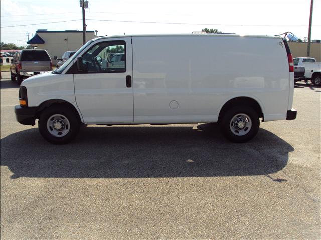 Chevrolet G2500 2007 photo 1