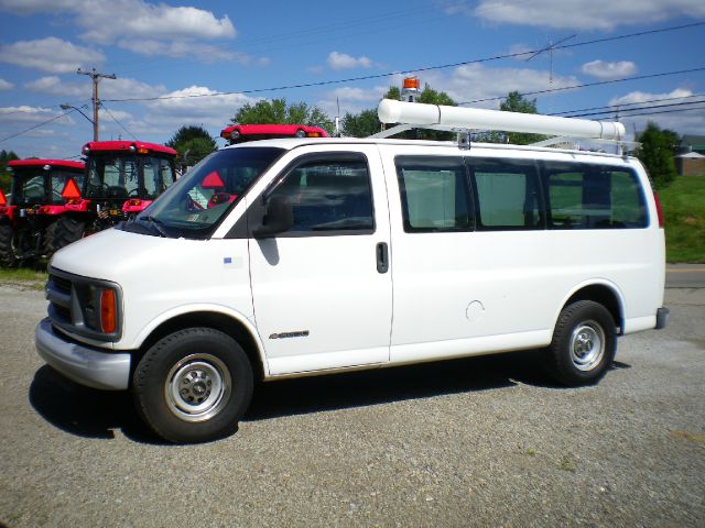 Chevrolet G3500 1997 photo 4