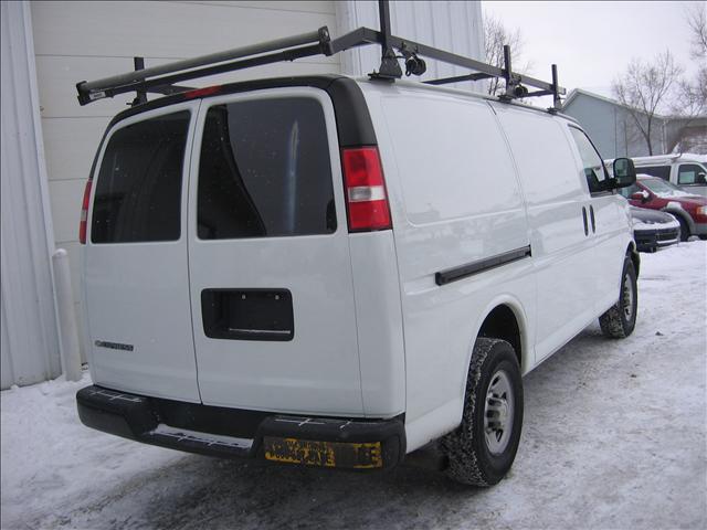 Chevrolet G3500 2008 photo 3