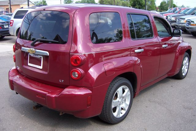 Chevrolet HHR 4dr Sdn I4 CVT 2.5 Sedan SUV