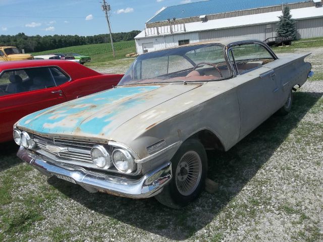 Chevrolet Impala 1960 photo 1