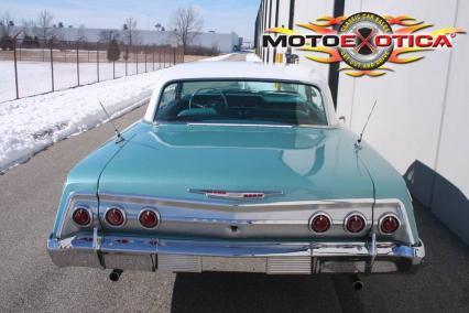 Chevrolet Impala 1962 photo 3