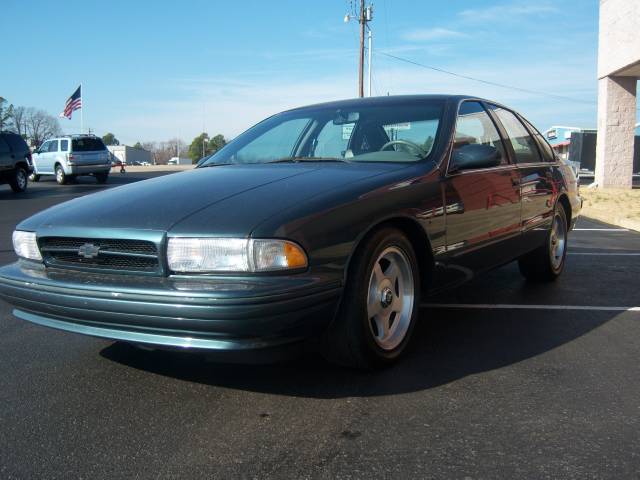 Chevrolet Impala 1995 photo 3