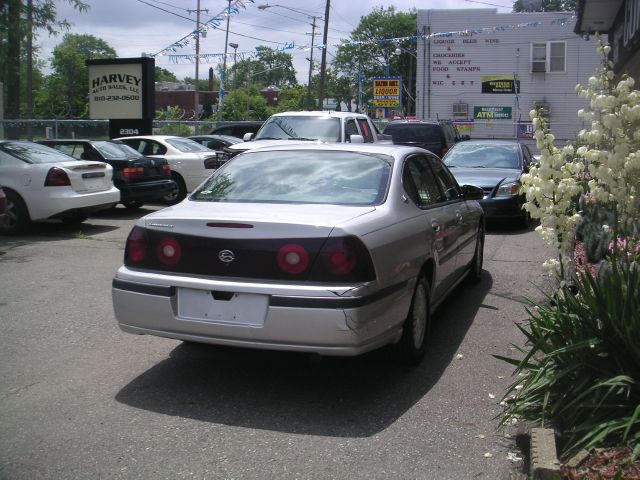 Chevrolet Impala 2000 photo 1