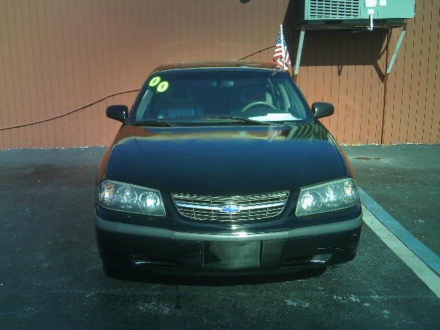 Chevrolet Impala 2000 photo 2