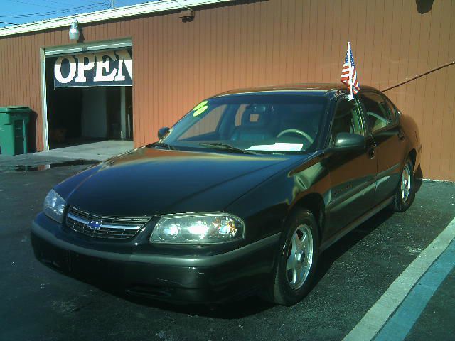 Chevrolet Impala 2000 photo 4