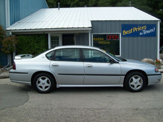 Chevrolet Impala 2000 photo 4