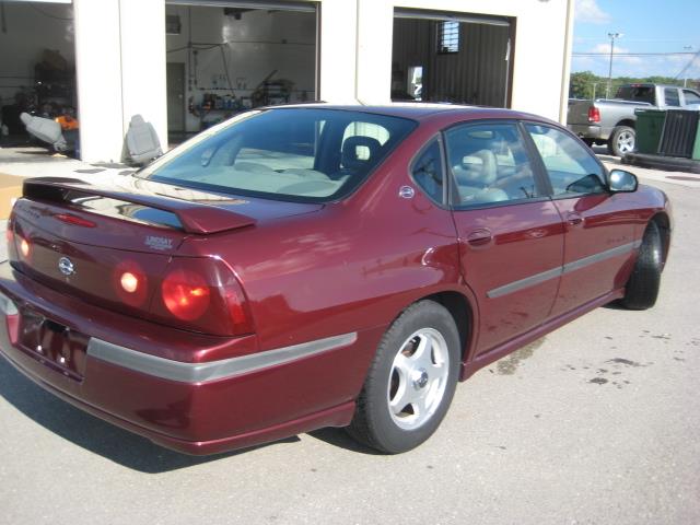 Chevrolet Impala 2000 photo 1