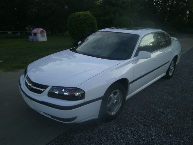 Chevrolet Impala 2000 photo 4