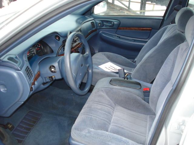 Chevrolet Impala 2001 photo 4