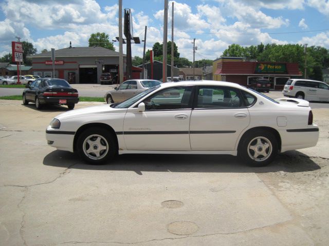 Chevrolet Impala 2001 photo 3