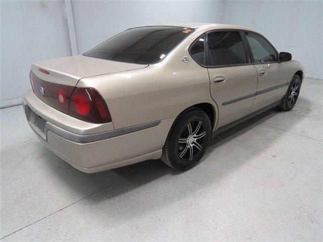 Chevrolet Impala 3.2 Sedan 4dr Sedan