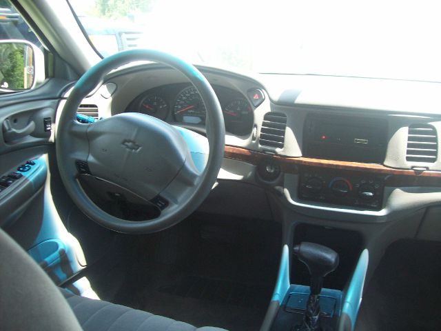 Chevrolet Impala 2001 photo 3