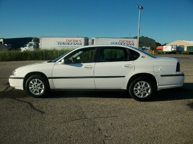 Chevrolet Impala Base Sedan