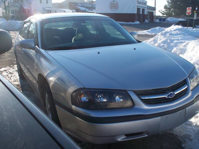 Chevrolet Impala Base Sedan